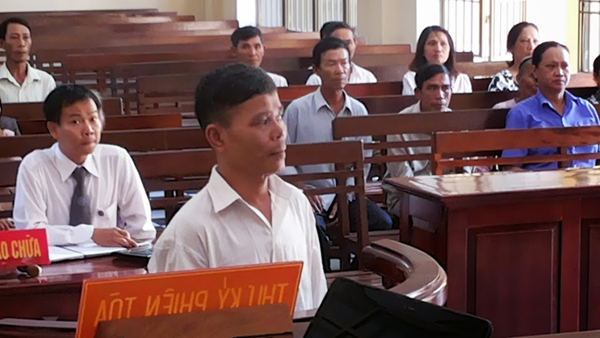 Đặng Hữu Tuấn tại phiên tòa